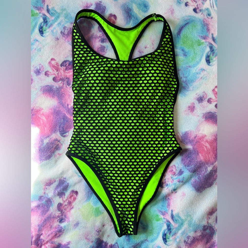 NWOT Xhilaration (Target) High Leg One-Piece Swimsuit | Juniors size Small